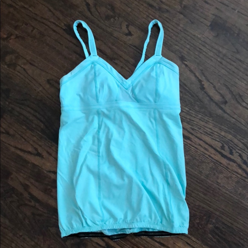 Lululemon light teal tank top, Size 8.